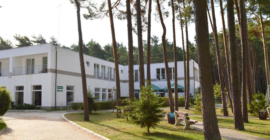 Dom Wypoczynkowy Polana Łukęcin Exteriör bild