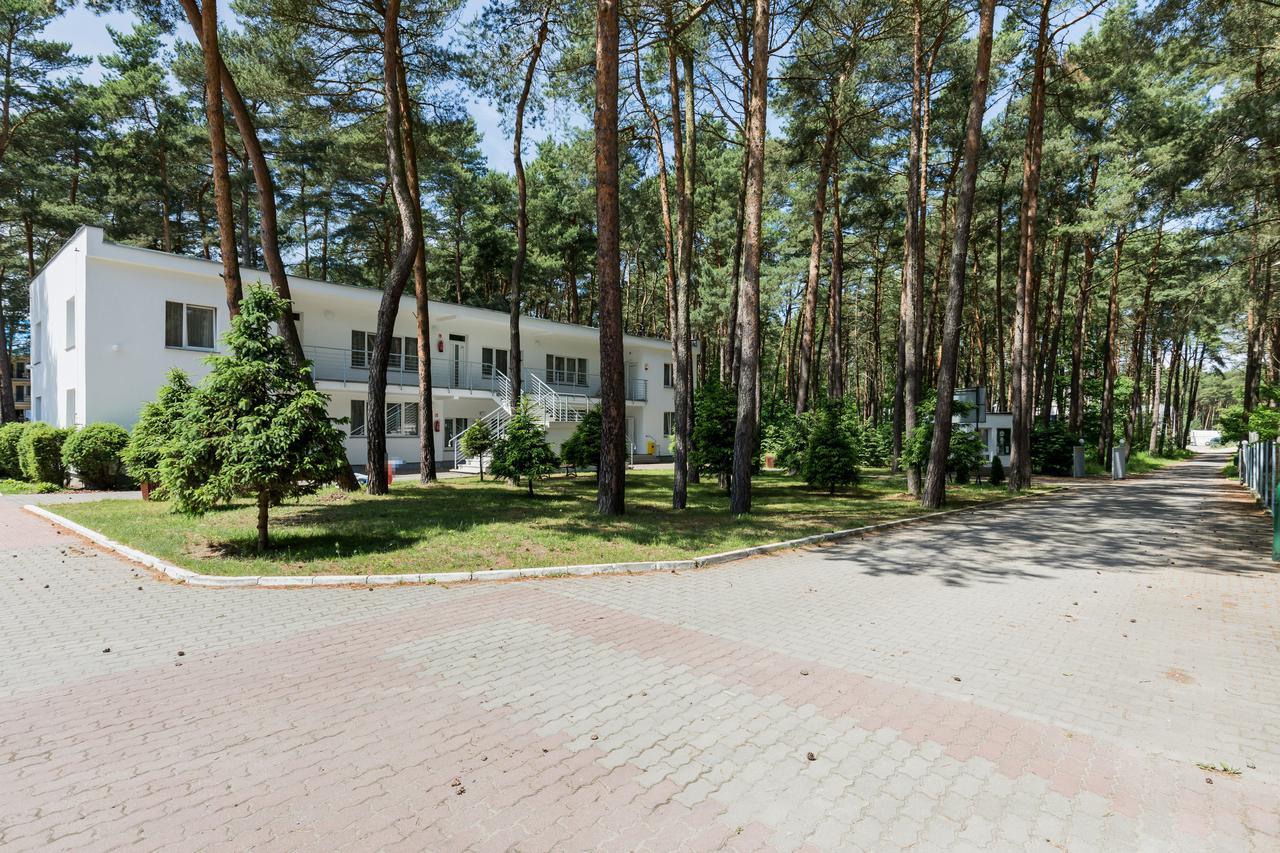 Dom Wypoczynkowy Polana Łukęcin Exteriör bild